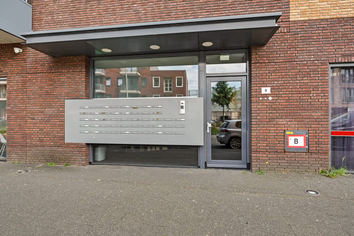 Foto 5 van Waldorpstraat 472