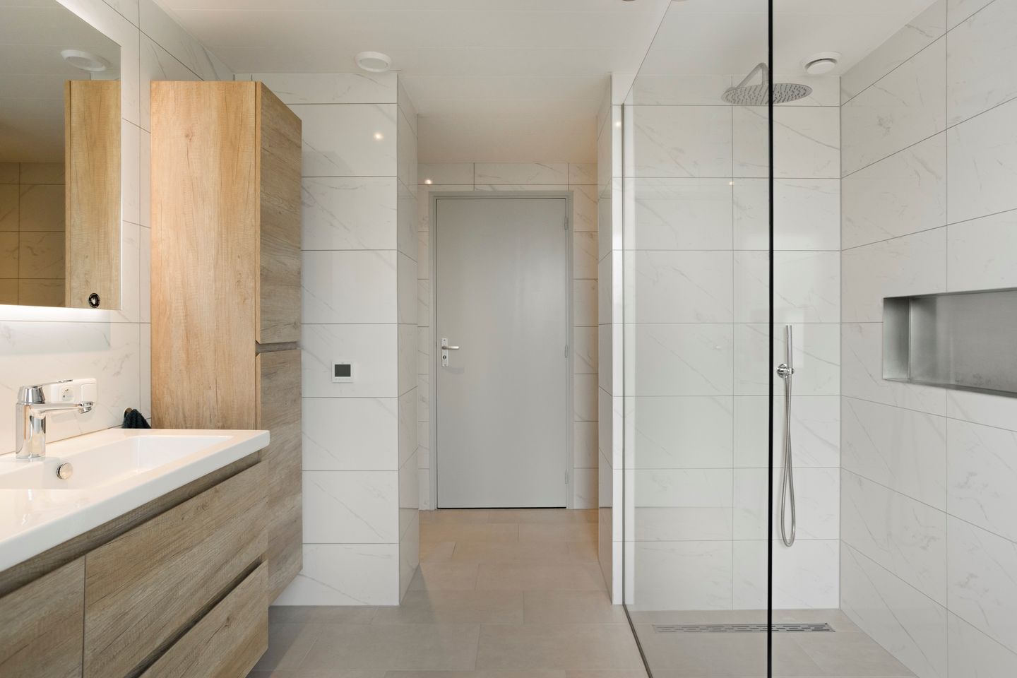 Photo 29 of Baroniestraat 5
