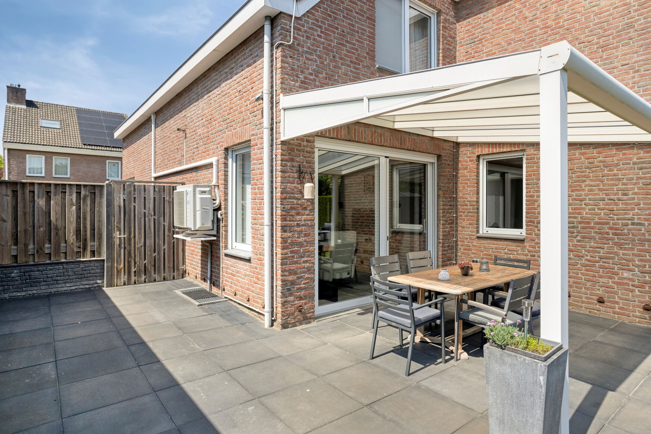 Photo 45 of Baroniestraat 5