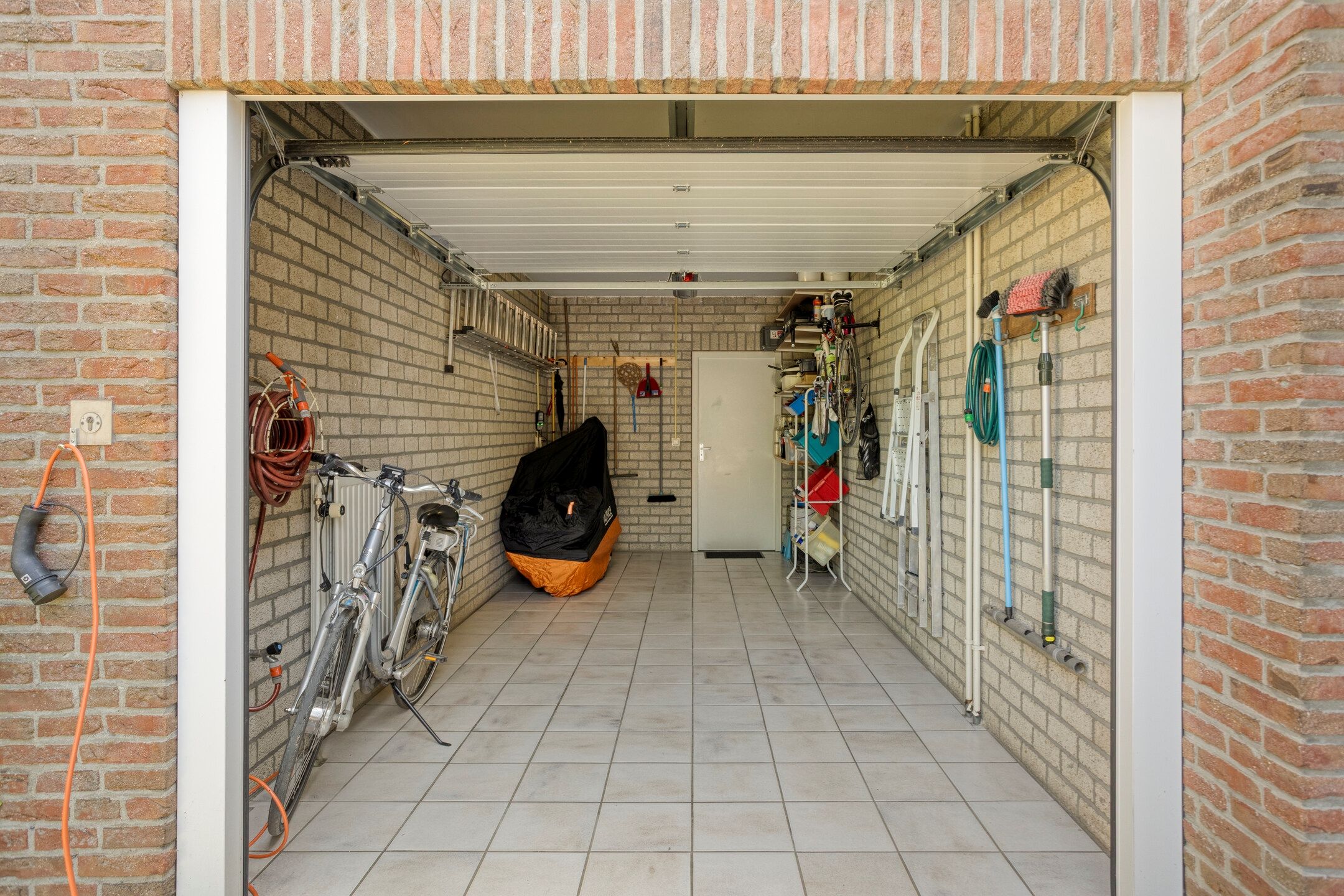 Photo 51 of Baroniestraat 5
