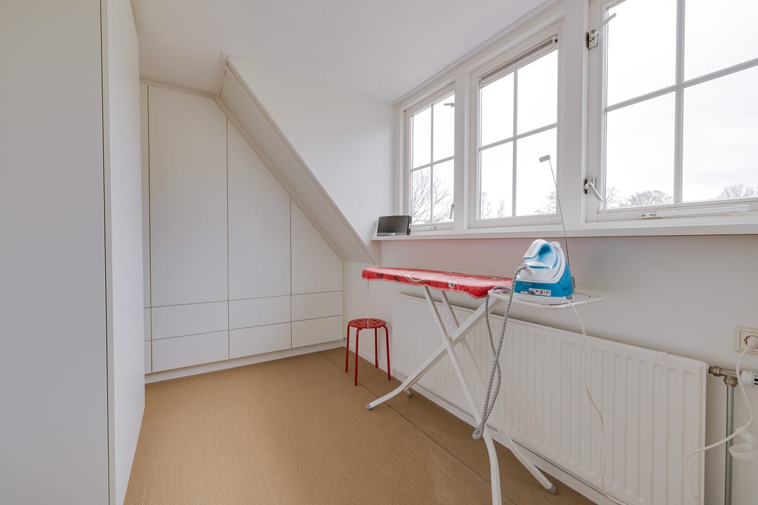 Detached Villa with 2 Hectares of Land Adjacent to Kroondomein Het Loo — 31