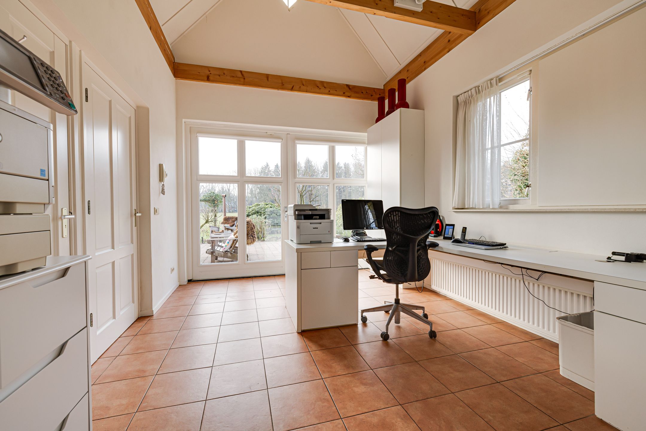 Detached Villa with 2 Hectares of Land Adjacent to Kroondomein Het Loo — 21