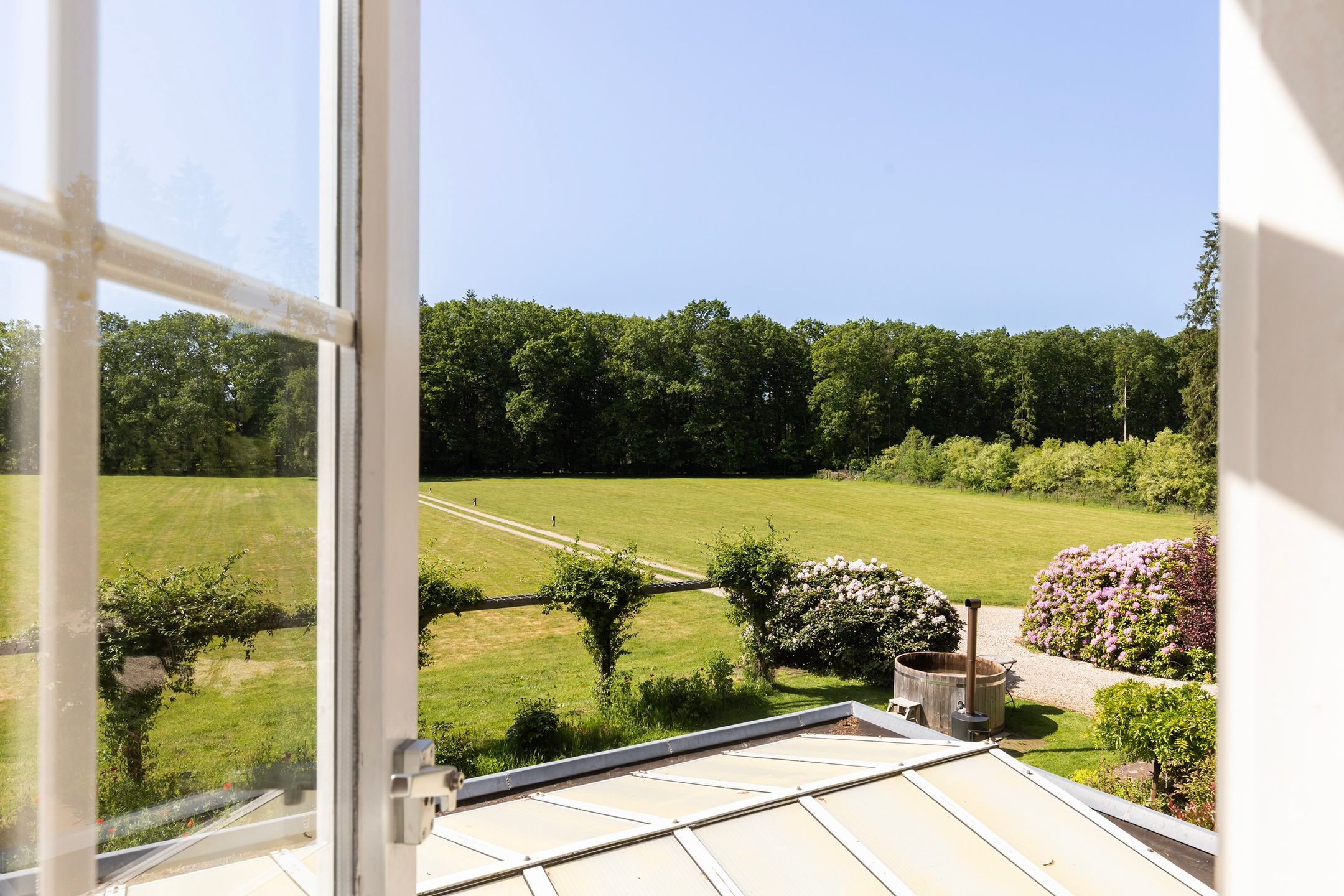 Detached Villa with 2 Hectares of Land Adjacent to Kroondomein Het Loo — 30