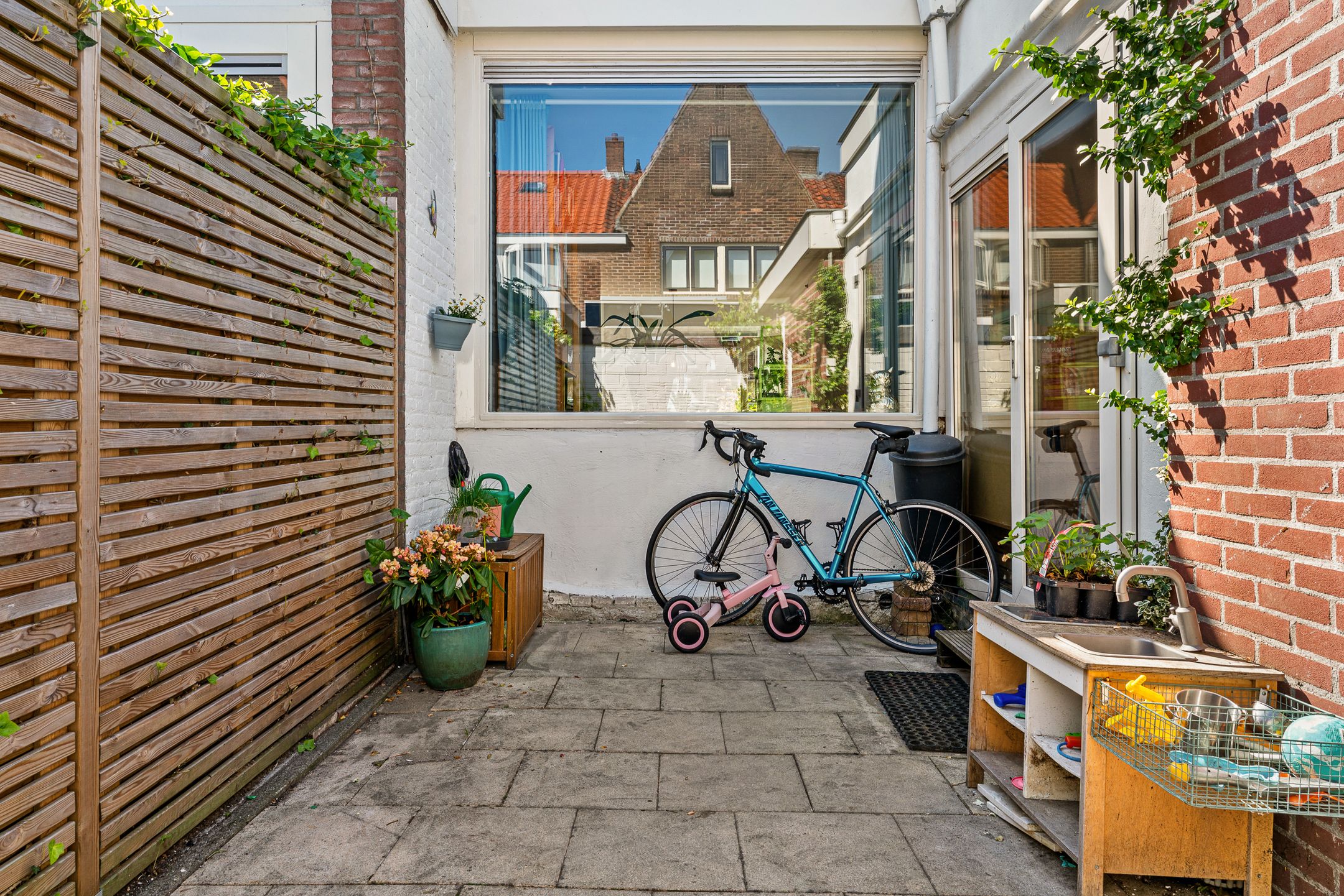 Photo 24 of St.-Winfridusstraat 20