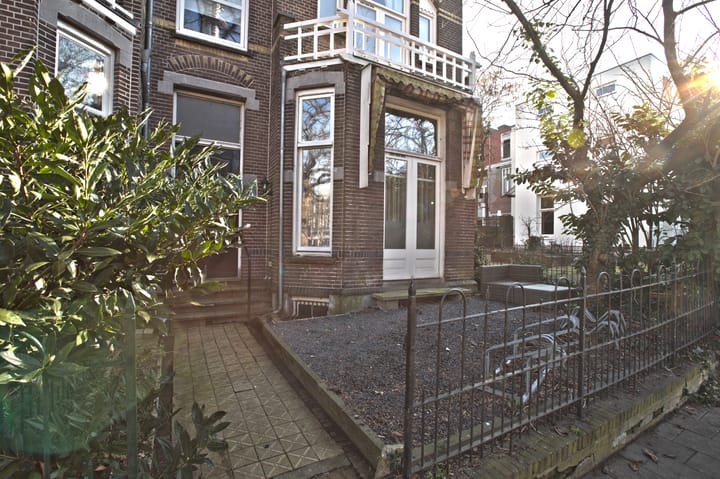 Foto 2 van Staringstraat 7