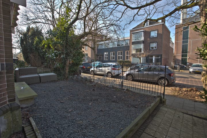 Foto 4 van Staringstraat 7