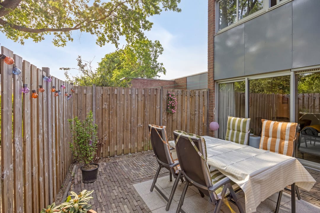Modern Ground Floor Apartment with Private Garden in Boxtel — 17