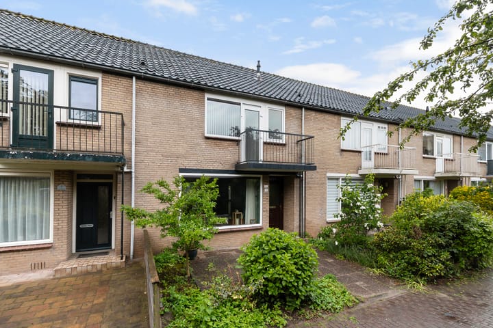 Tussenwoning te koop: Rigelhof 4, Dordrecht