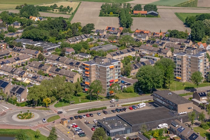 Foto 2 van Mazzinilaan 3