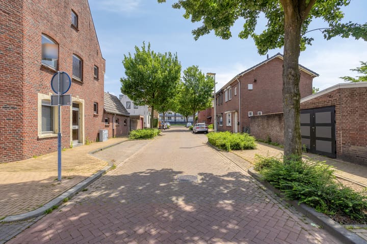 Foto 4 van Chevremontstraat 43