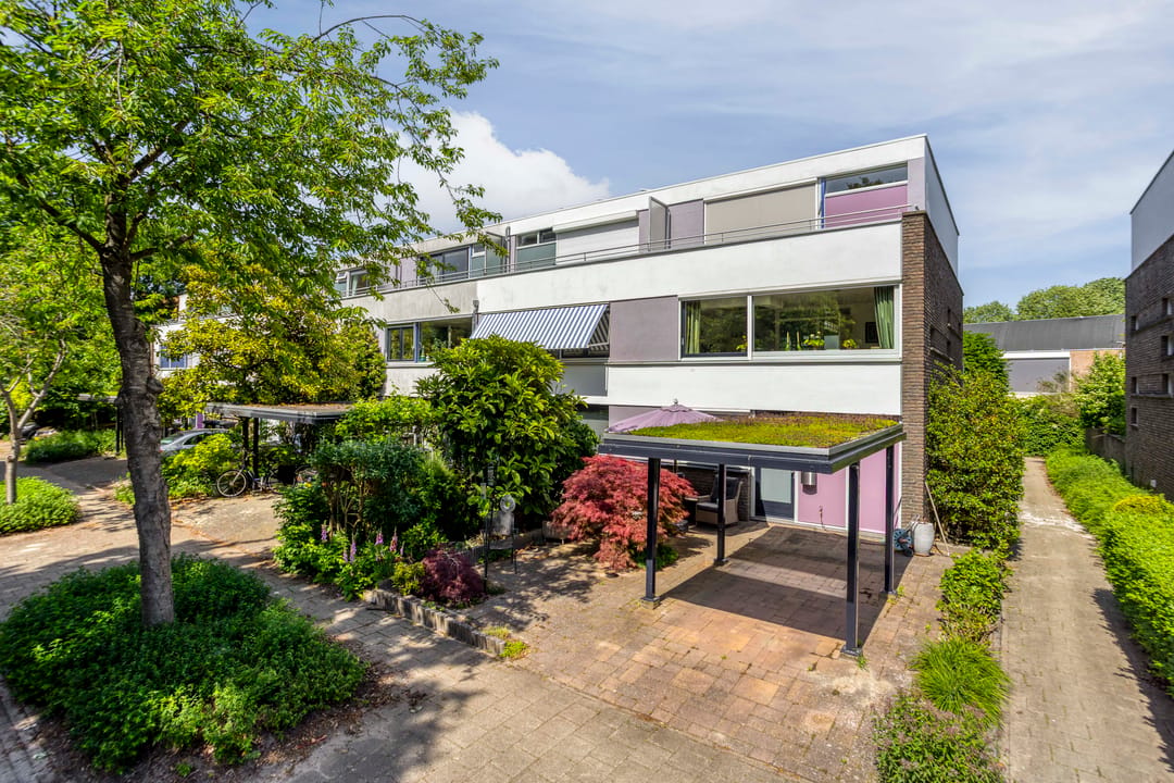 Photo 1 of James Stewartstraat 13