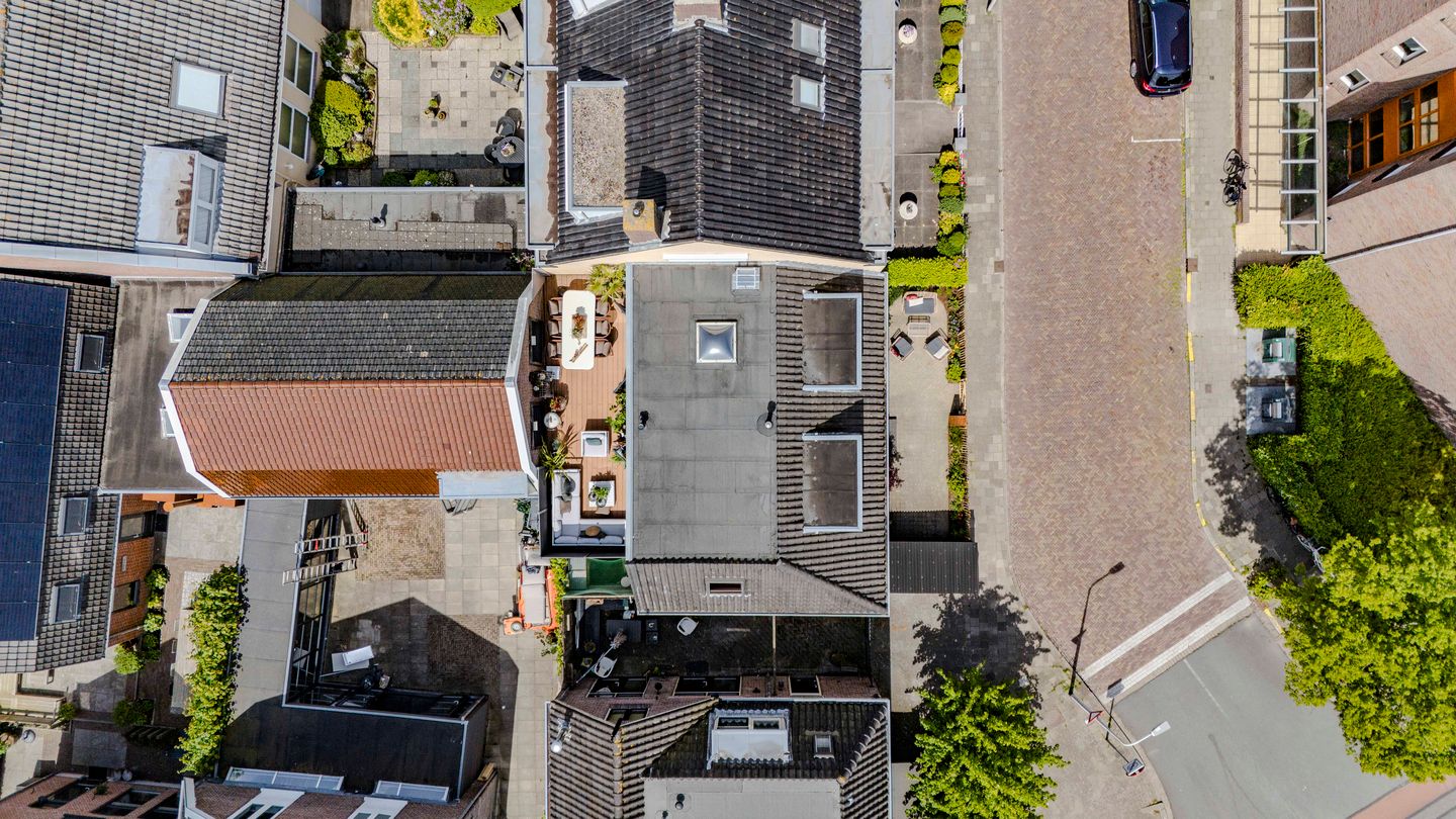 Unique Converted Former Butcher Shop with Spacious Roof Terrace in Rijnsburg — 55