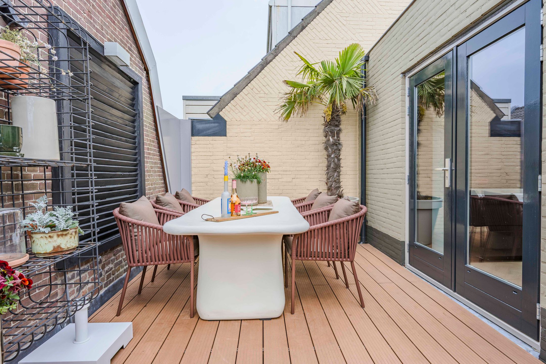 Unique Converted Former Butcher Shop with Spacious Roof Terrace in Rijnsburg — 48