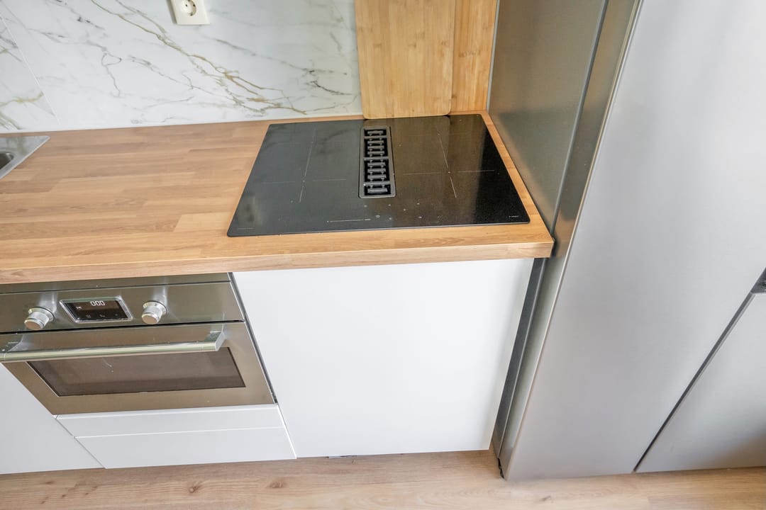 Foto 11 van Caan van Necklaan 279