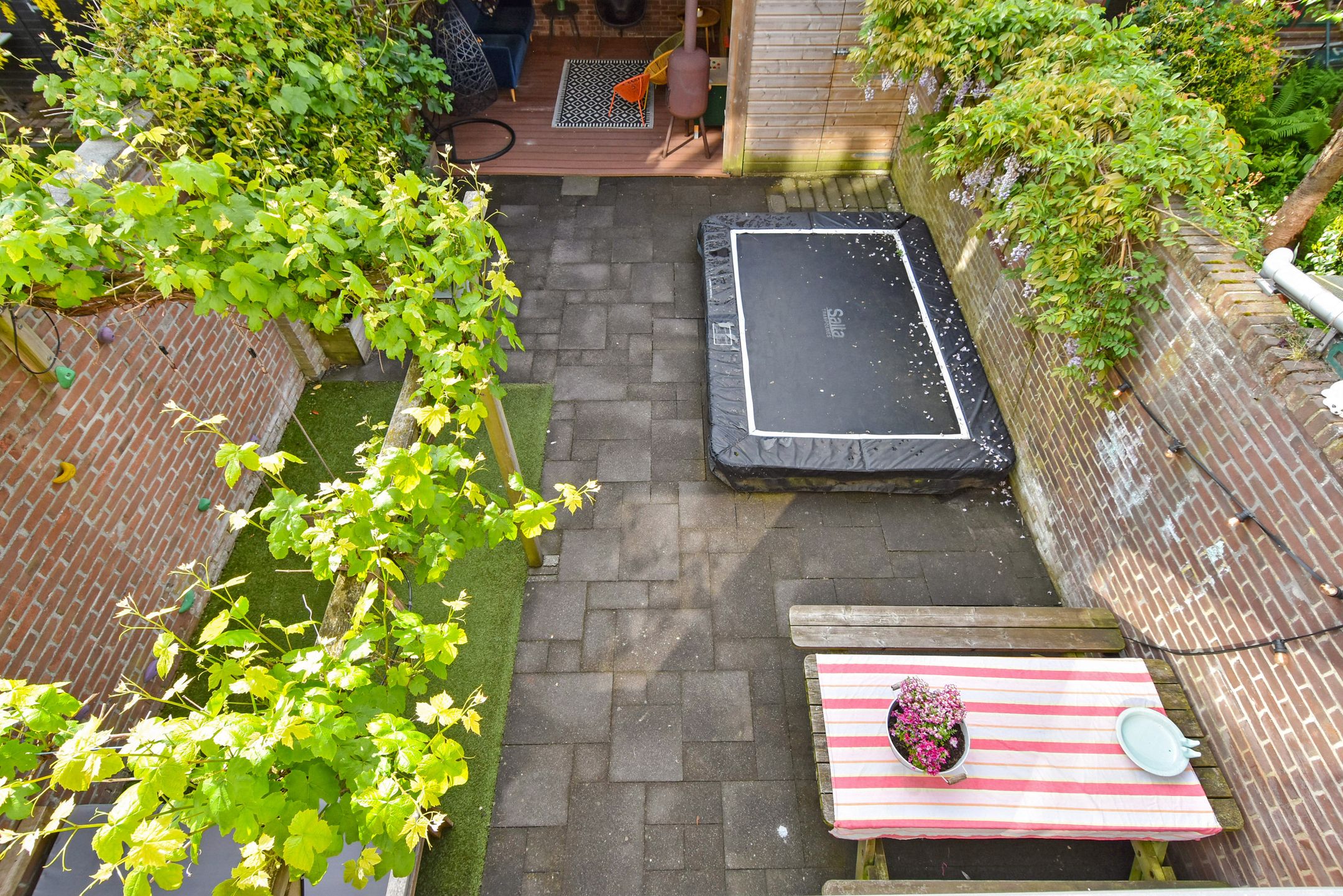 Foto 48 van Wormerveerstraat 132