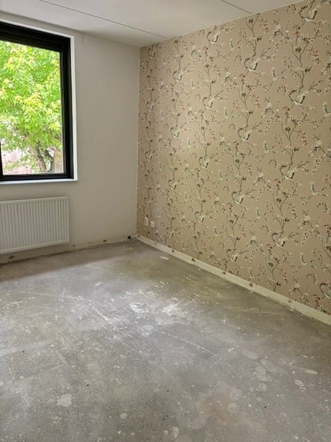 Tussenwoning te koop: Douglashout 102, Eindhoven