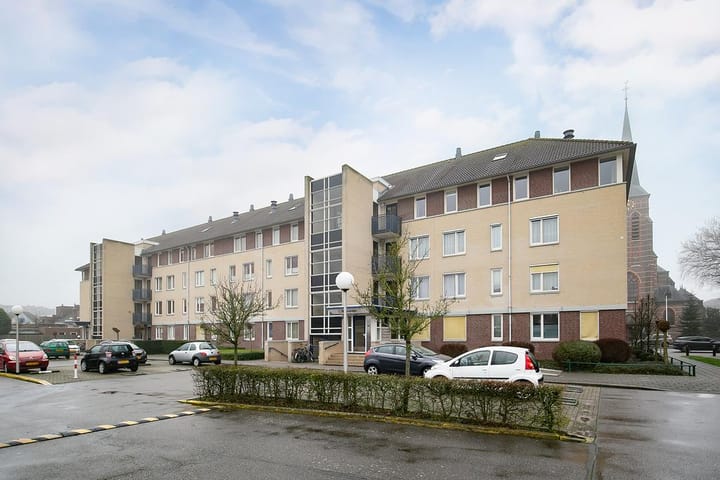 Photo 2 of Molengragte 32