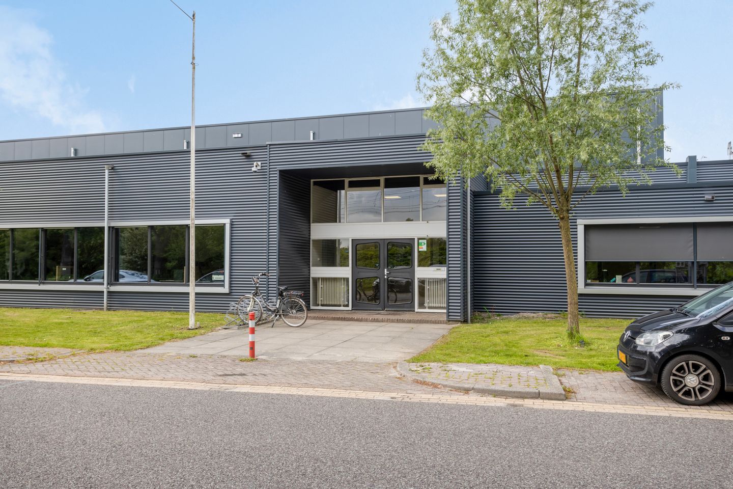 Bekijk foto 2 van Edisonstraat 22-b