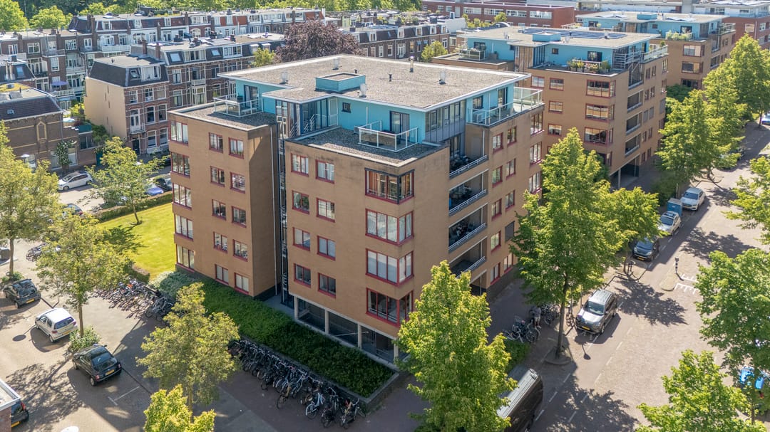 Photo 41 of Hartingstraat 106