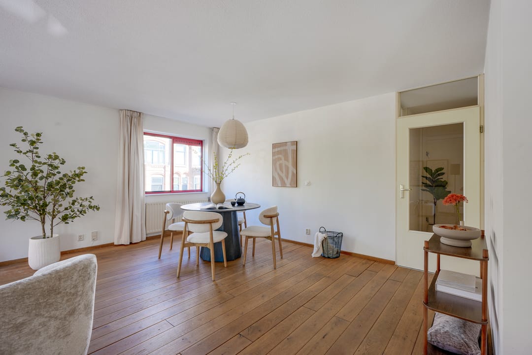 Photo 16 of Hartingstraat 106