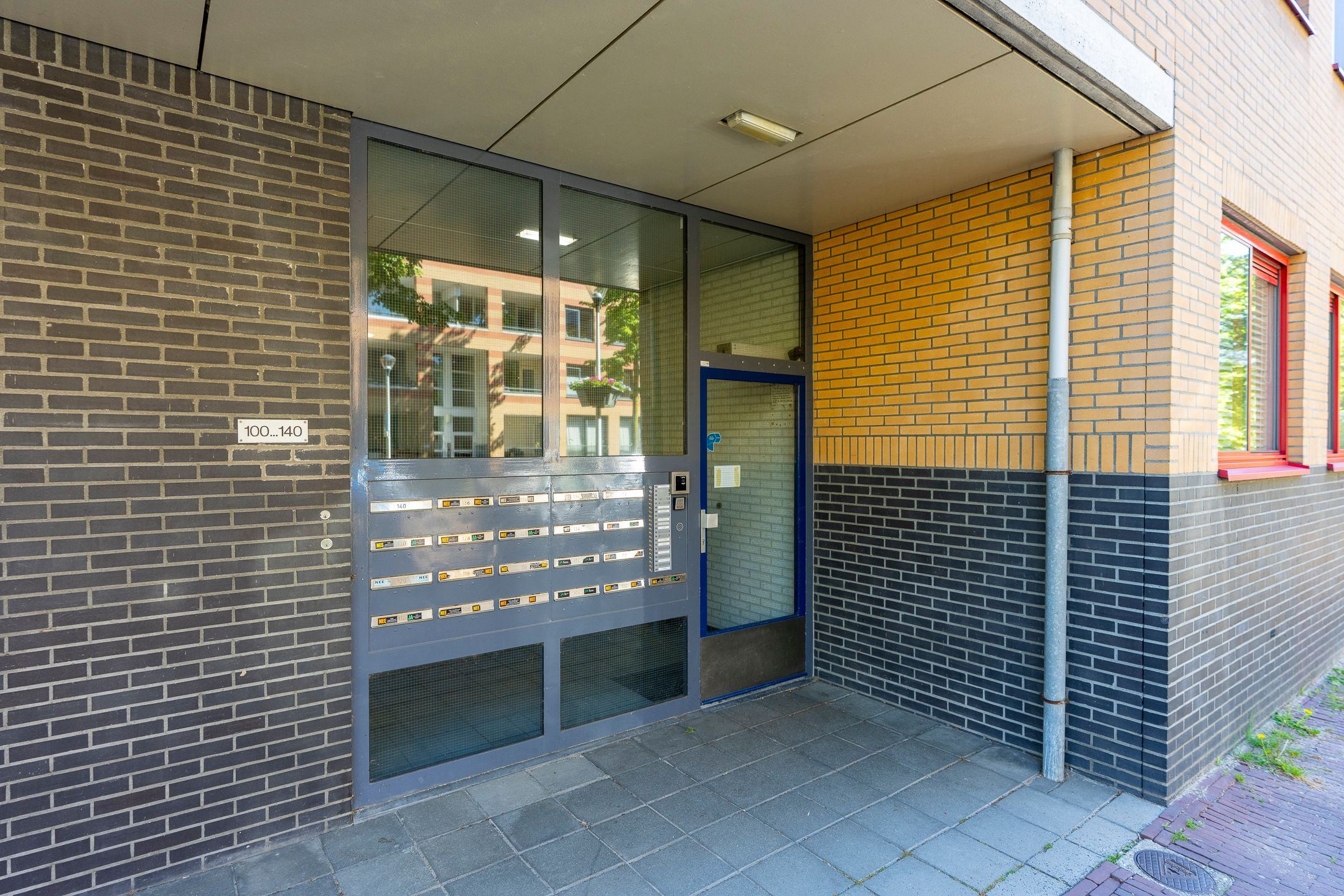 Photo 6 of Hartingstraat 106