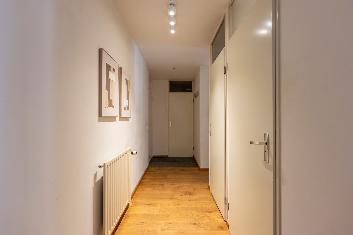 Photo 10 of Hartingstraat 106