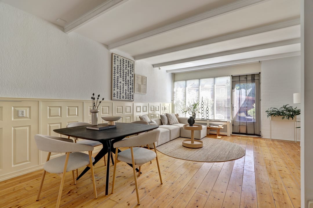 Spacious and Atmospheric Family Home with South-Facing Garden in Gouda — 8