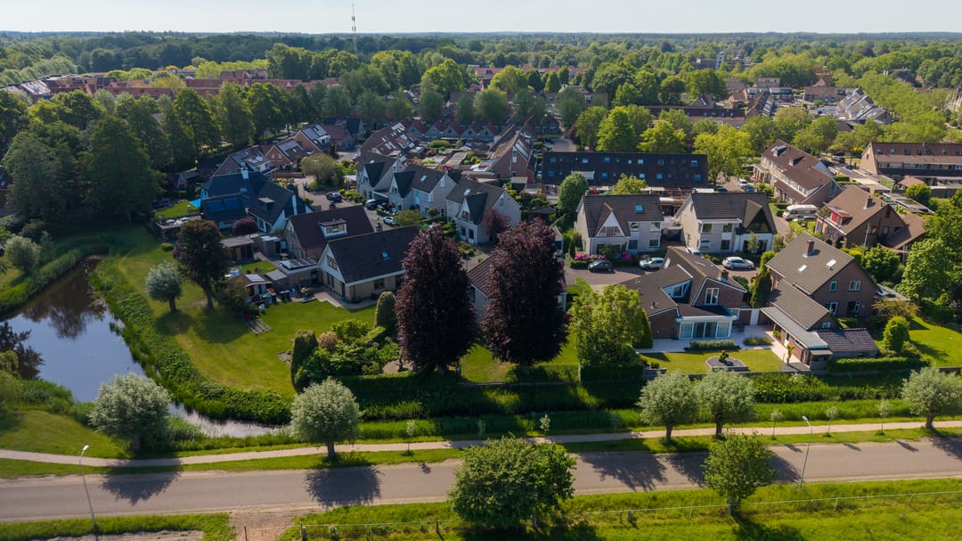 Photo 47 of Koningin Beatrixstraat 25