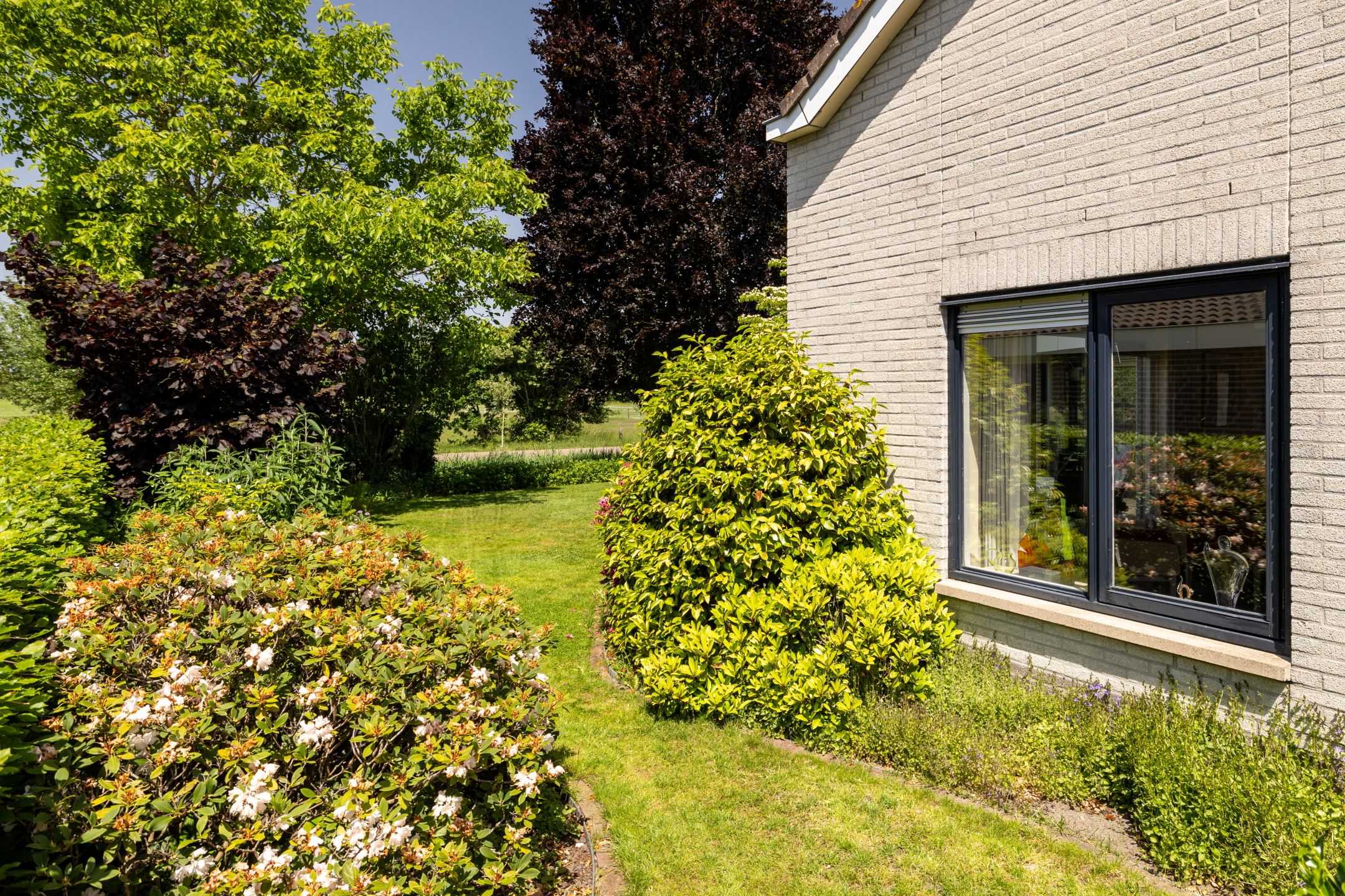 Photo 9 of Koningin Beatrixstraat 25