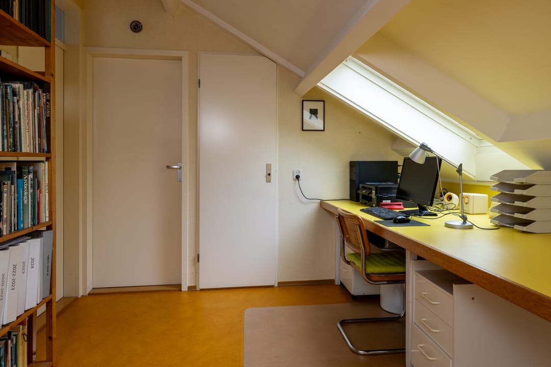 Photo 31 of Koningin Beatrixstraat 25