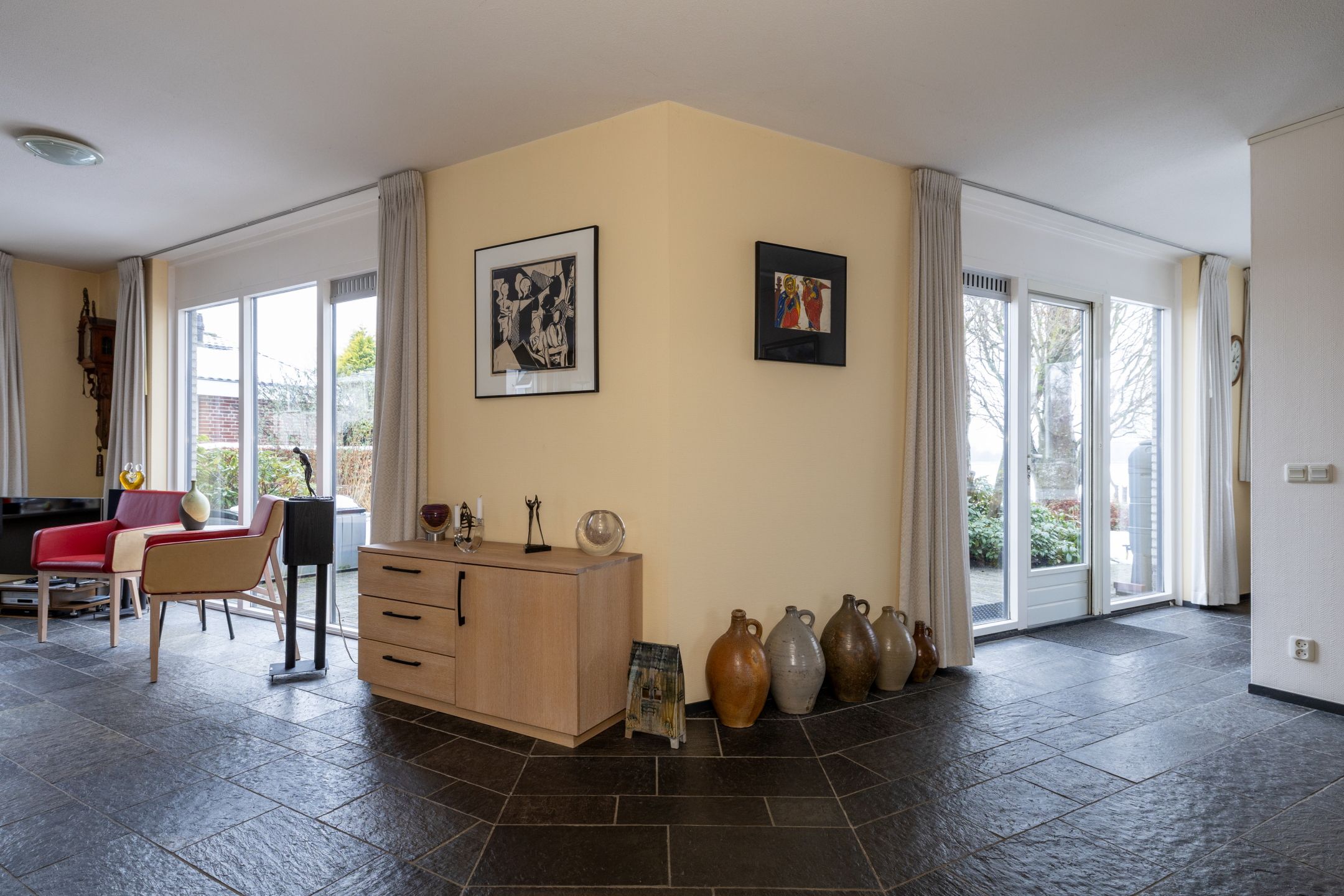Photo 21 of Koningin Beatrixstraat 25
