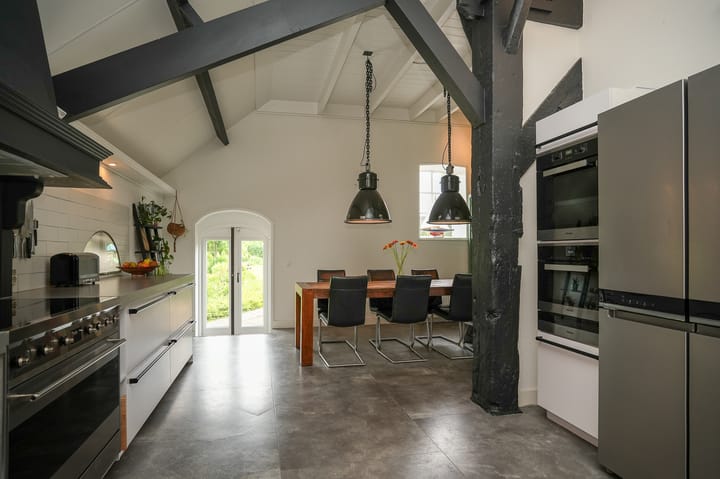 Twee-onder-één-kap te koop: Heemsteedseweg 32, Houten