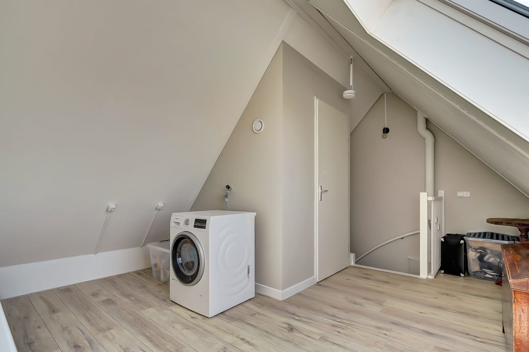 Modern Energy-Efficient Terraced House in Ameide with Sunny Garden — 38