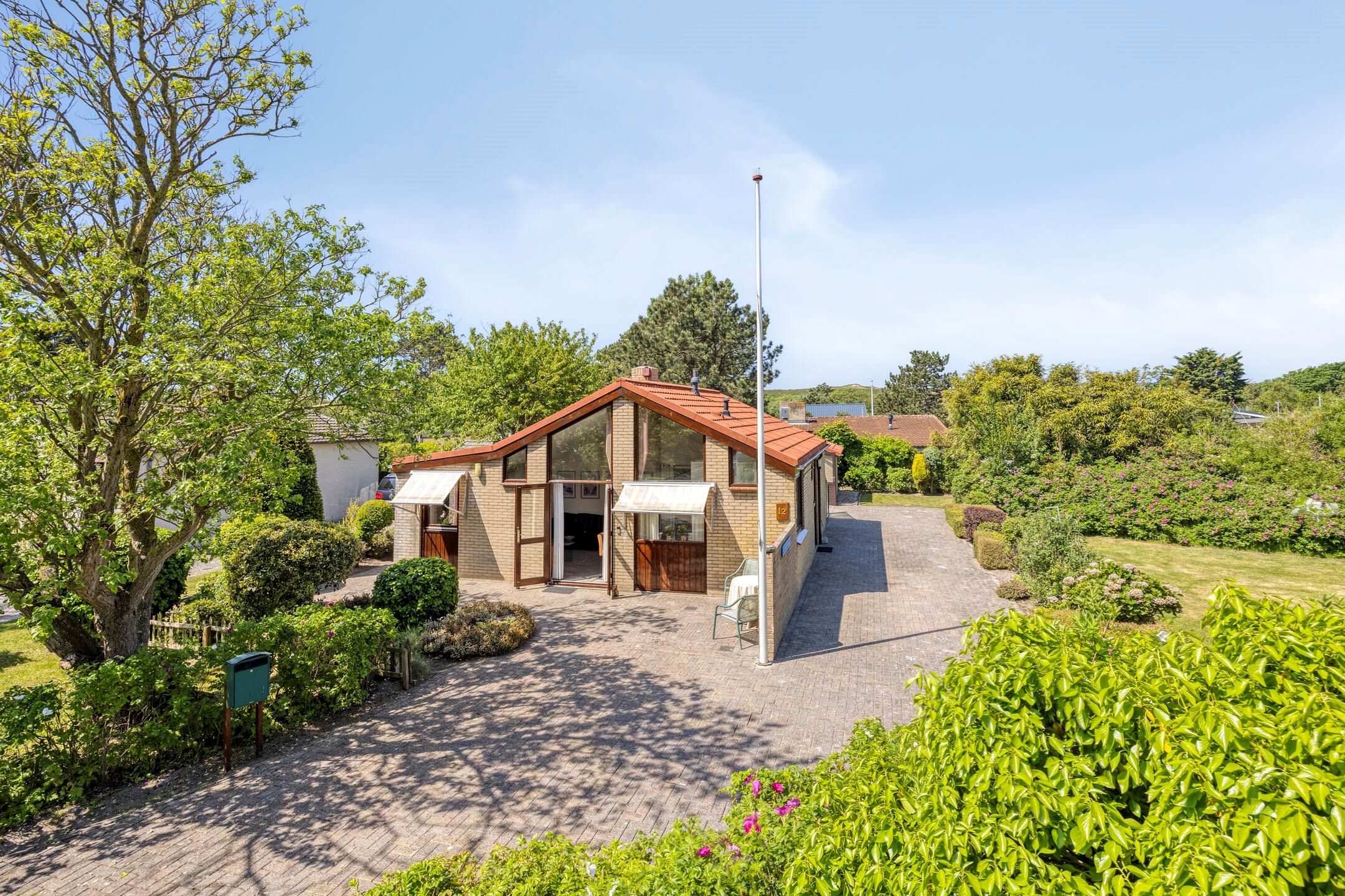 2-bedroom freehold villa in Julianadorp — photo 4 of 5
