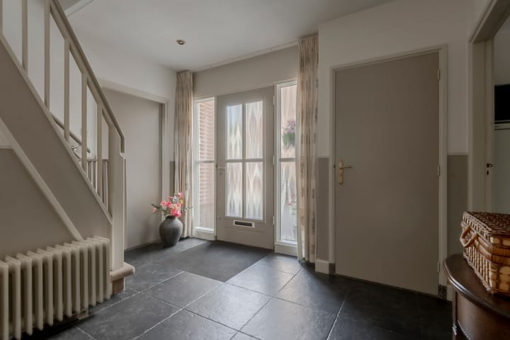 Foto 4 van Schoutenstraat 100