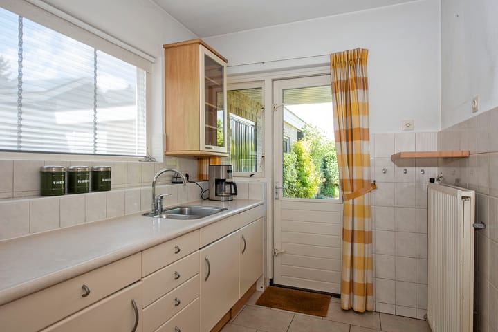 Tussenwoning te koop: Europastraat 99, Borne