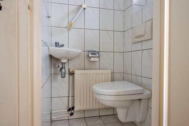 Tussenwoning te koop: Europastraat 99, Borne