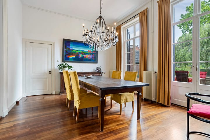 Tussenwoning te koop: Kerkplein 26, Abcoude
