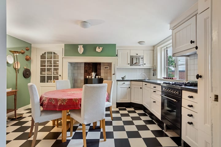 Tussenwoning te koop: Kerkplein 26, Abcoude