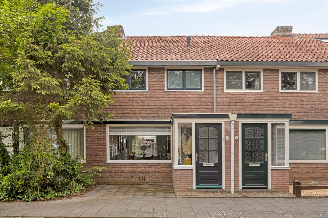 Photo 1 of Gerard Doustraat 3