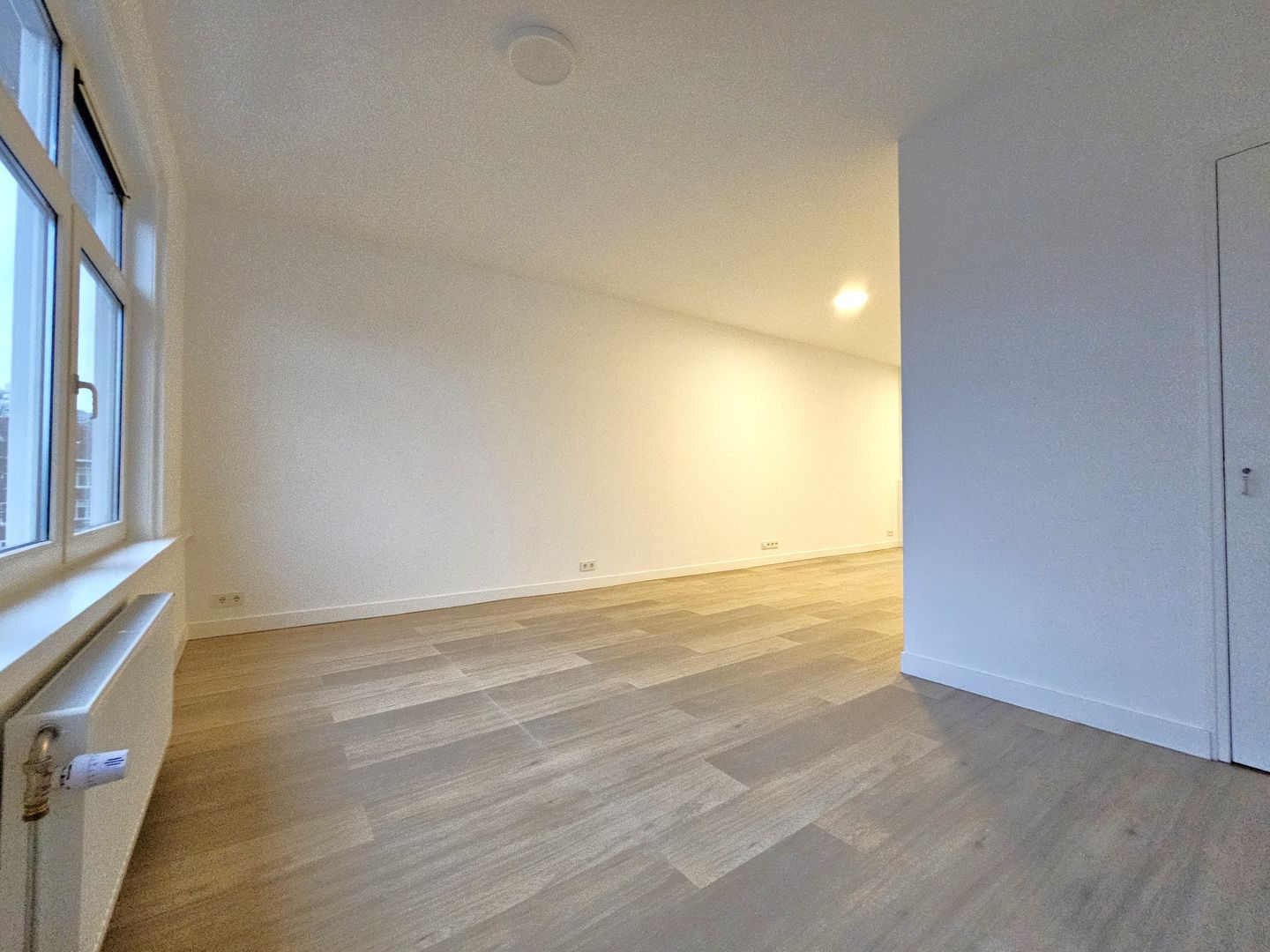 Spacious and Fully Renovated Double Upper House in Rotterdam Feijenoord — 10