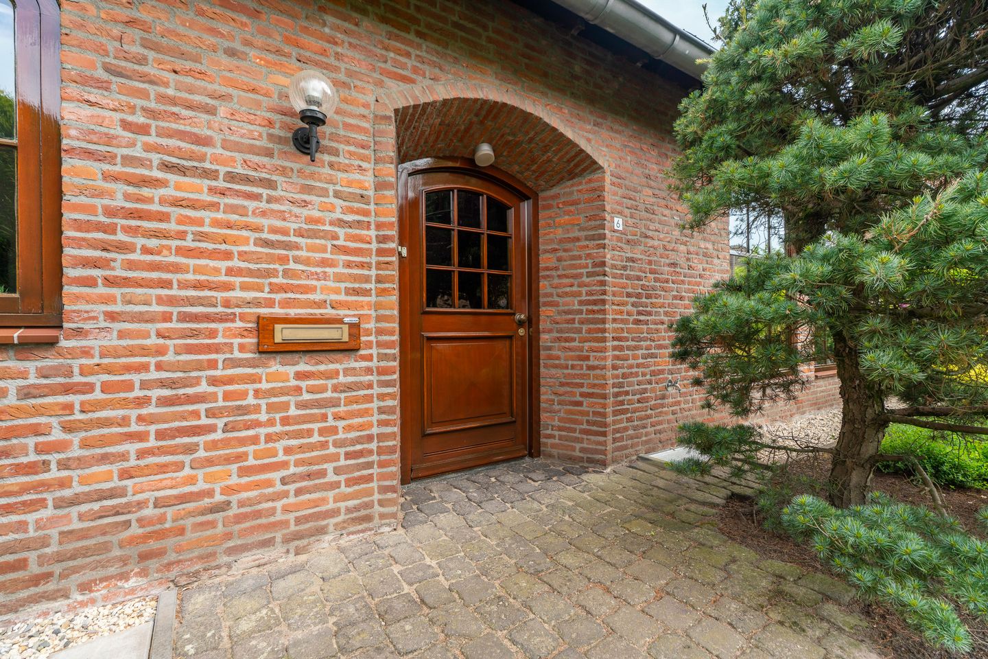Photo 74 of Rozemarijnhof 6