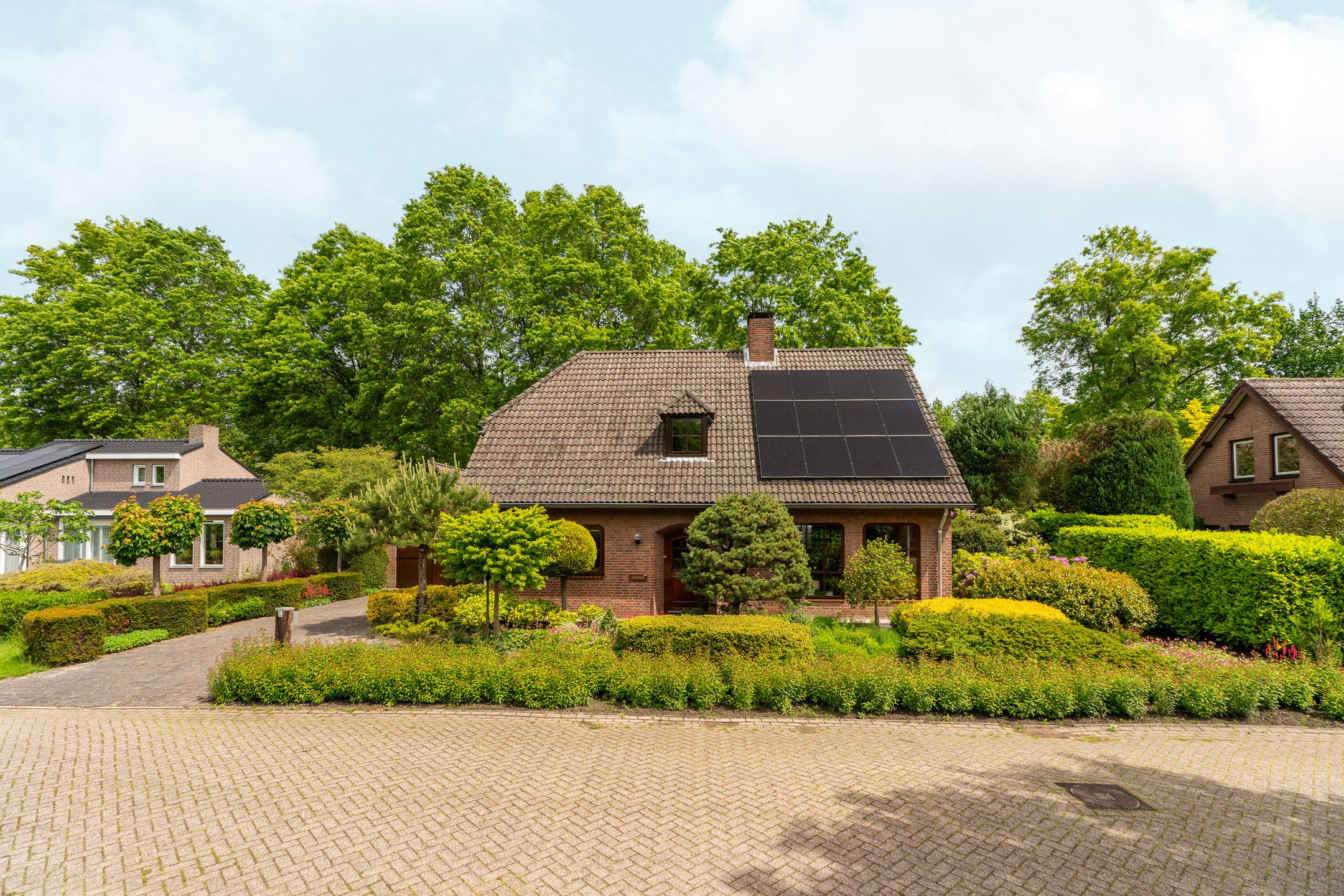 Photo 81 of Rozemarijnhof 6