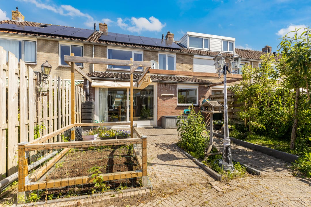 Photo 37 of Nicolaas van Puttenstraat 4