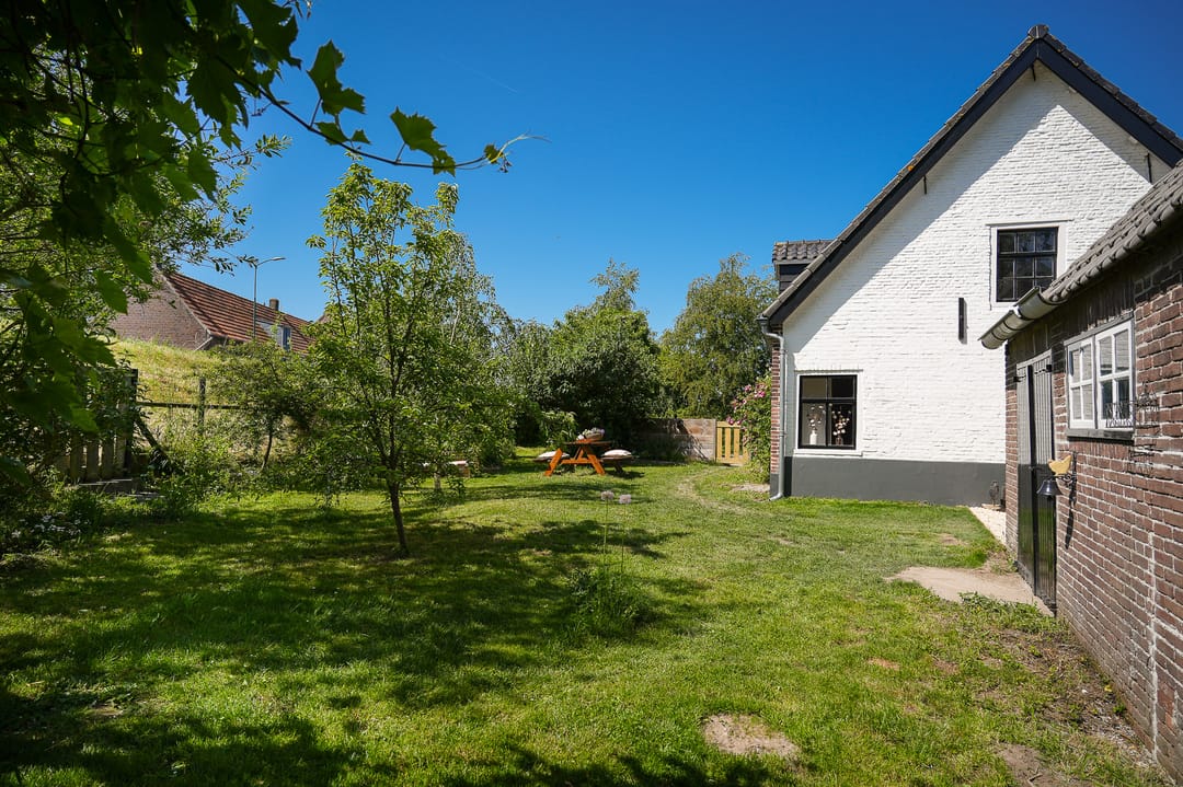 Photo 32 of Schoolstraat 19