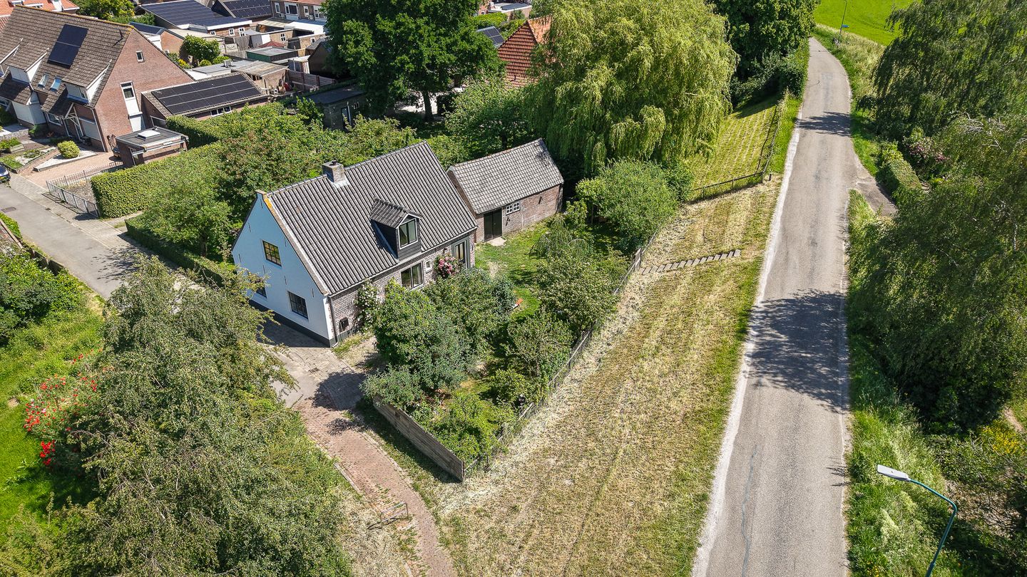 Photo 49 of Schoolstraat 19