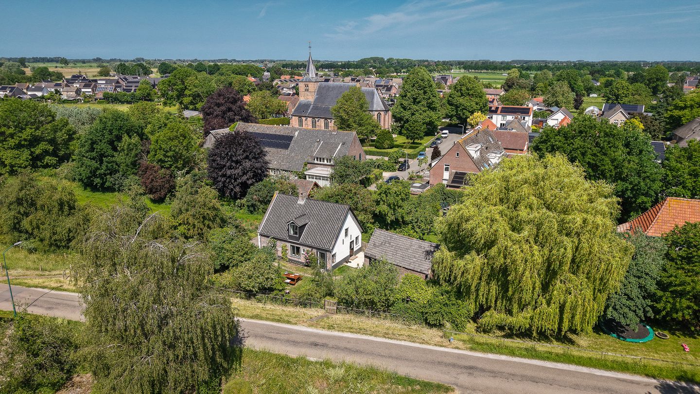 Photo 55 of Schoolstraat 19