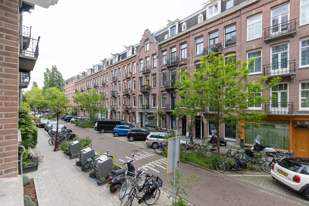 Photo 11 of Tilanusstraat 77-1