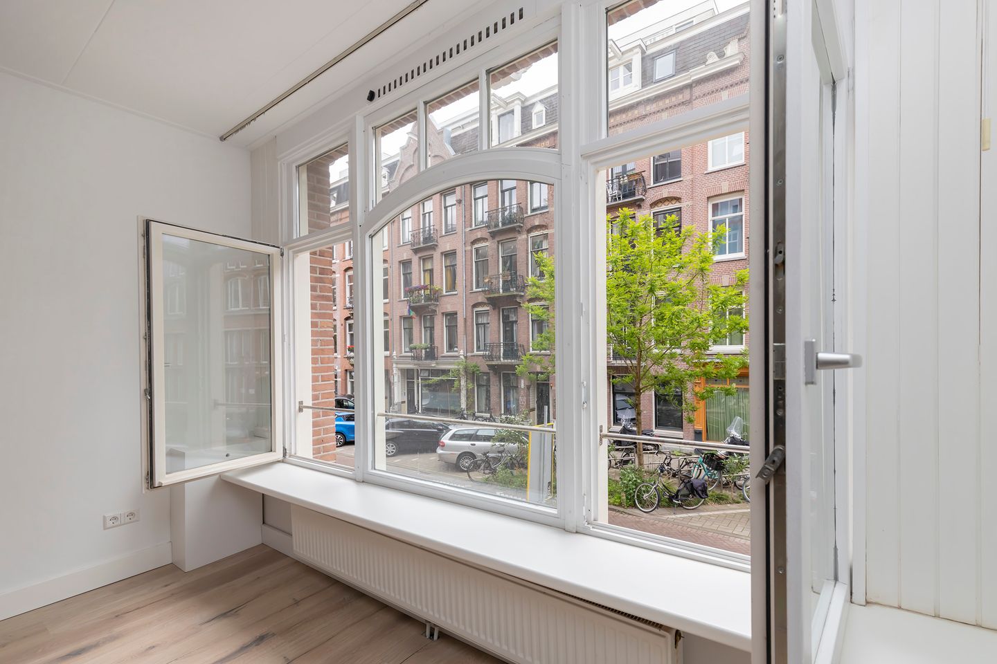 Photo 10 of Tilanusstraat 77-1