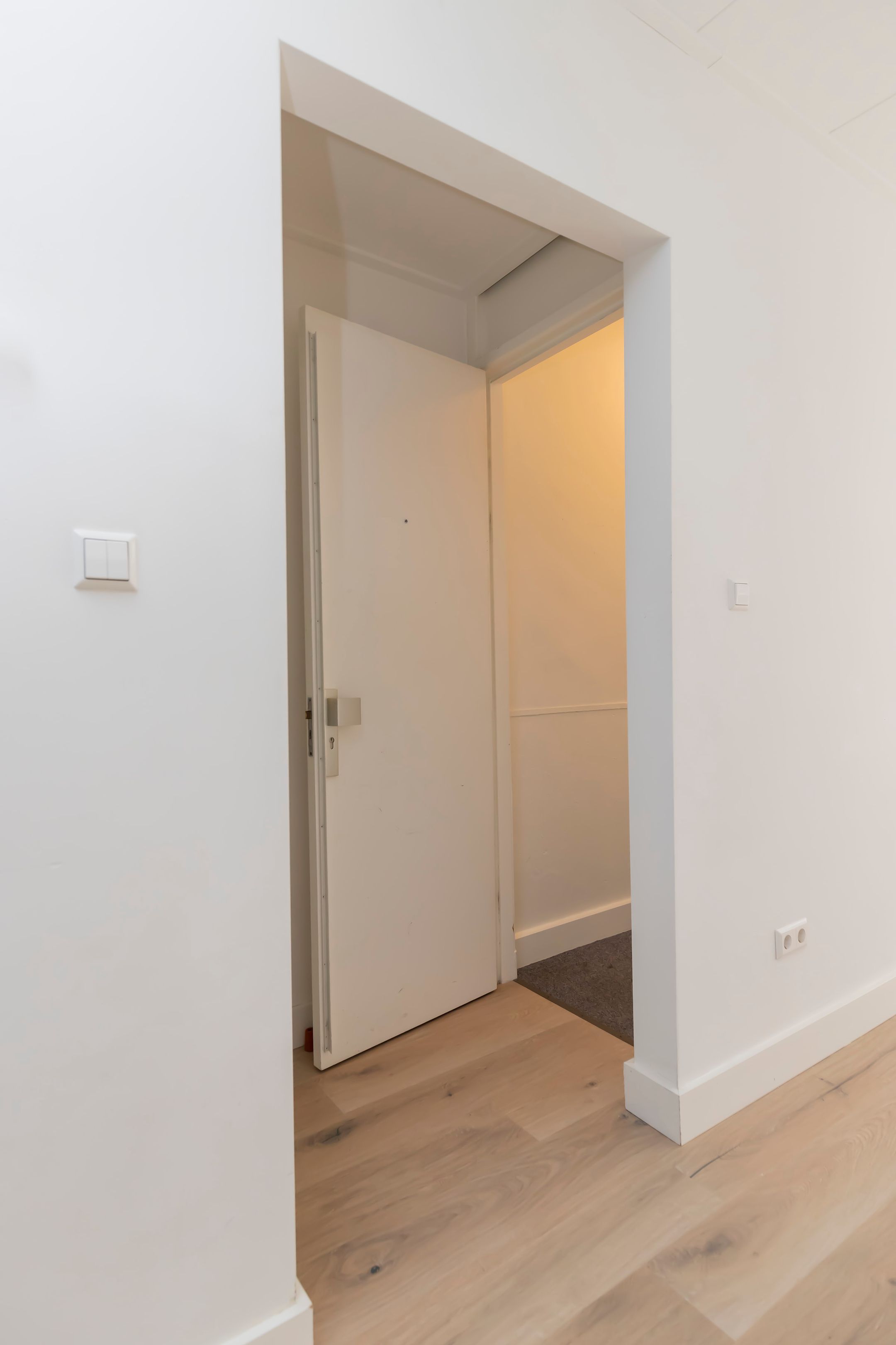 Photo 12 of Tilanusstraat 77-1